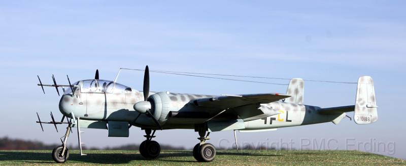 He 219 A-7 Tamiya 1-48 Hellinger Othmar 02.JPG